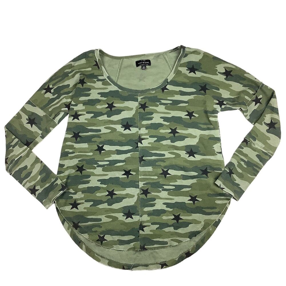 Lucky Brand Green Camo Thermal Waffle Scoop Neck Top Shirt Long Sleeve Women S